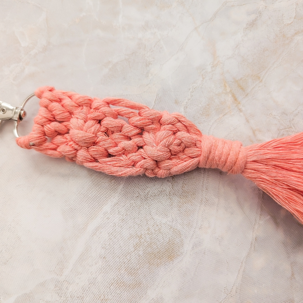 Macrame Keychain - Picture 2 of 2